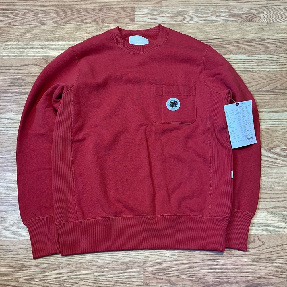 Aimé Leon Dore men’s set in pocket sample crewneck
